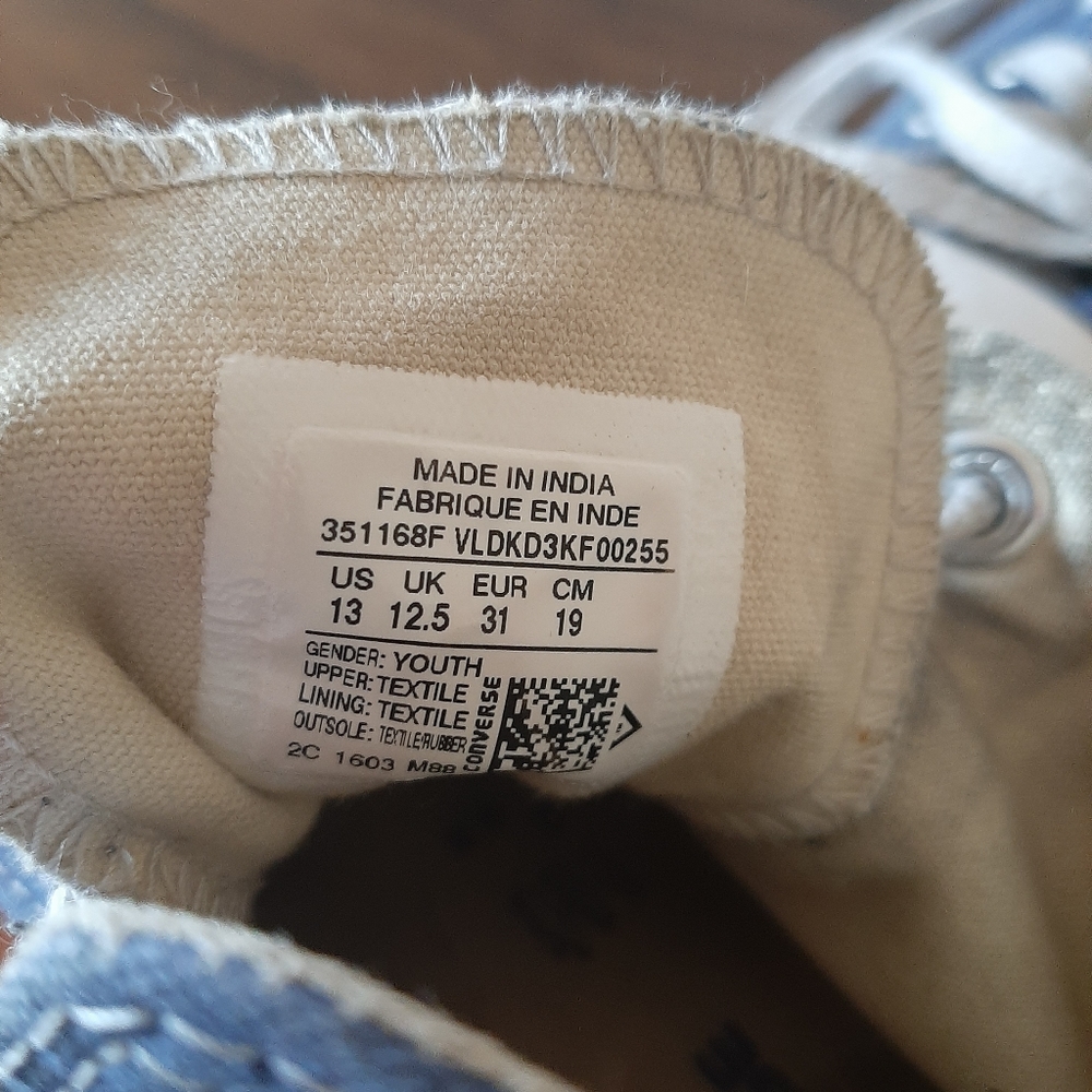 Kids shoes
